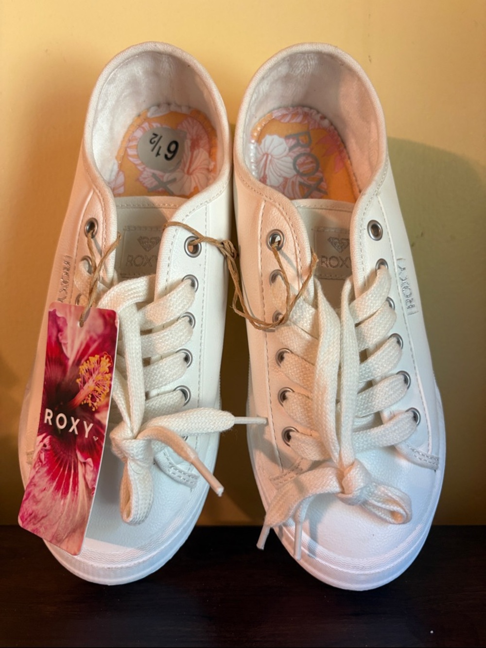ROXY white sneakers
